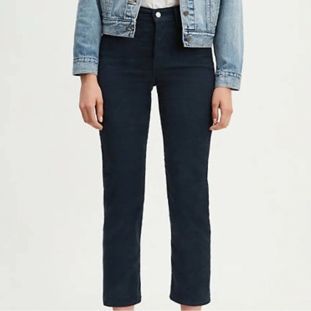 Levi’s Premium Wedgie Straight Corduroy Pants • Sz 27 • Muted Slate Blue